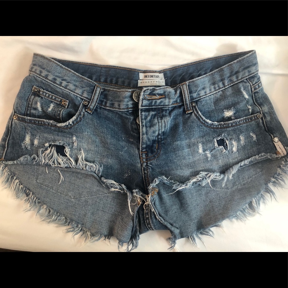 One teaspoon Bonita’s perfect condition